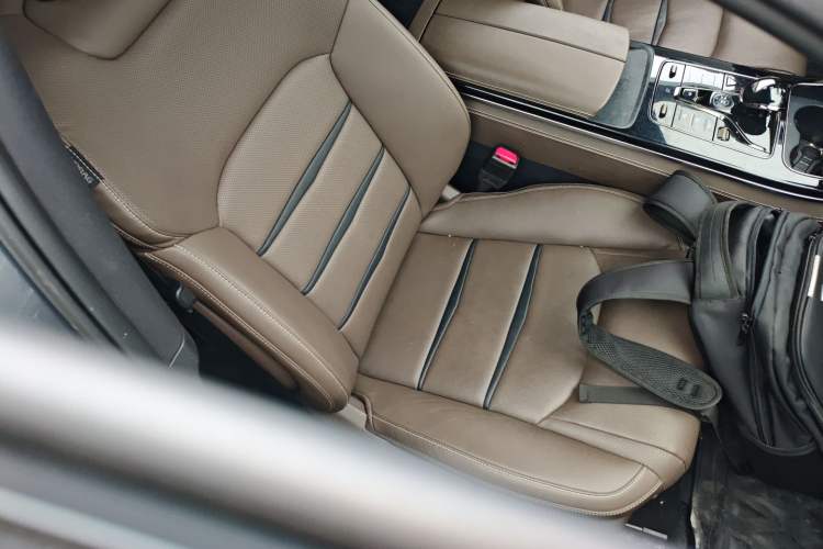 Used BYD Han 2020 EV Long-Range Luxury Model
