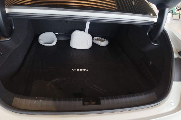 Used  SU7 2024 Four-Wheel Drive Ultra-Long Range Advanced Intelligent Driving Max Edition
