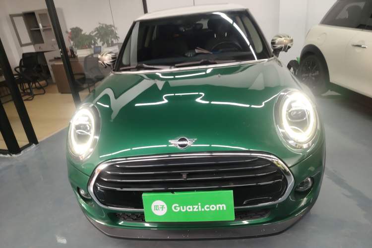 Used  MINI 2021 1.5T COOPER Classic Edition