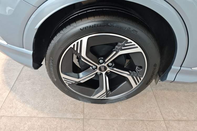 Used Audi Q4 e-tron 2024 40 e-tron Boundary Edition