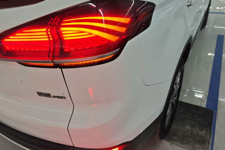 Used Geely Auto Emgrand X7 Sport 2020 1.8TD DCT Smart Connect PRO