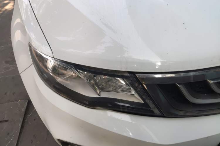 Used Geely Auto Emgrand X7 Sport 2018 1.8TD Automatic Two-Wheel Drive Zhiya Model
