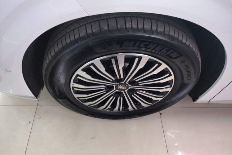 Used BYD Xia 2025 DM-i 1.5T 180km Beyond Edition
