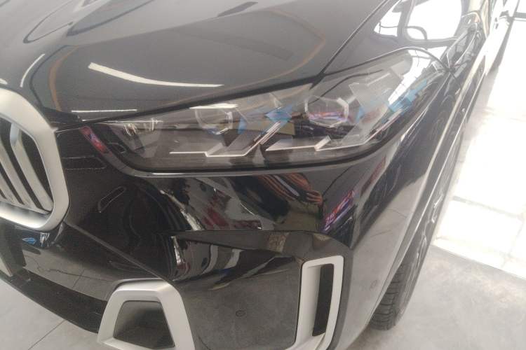 Used BMW X5 2023 xDrive 40Li M Sport Package