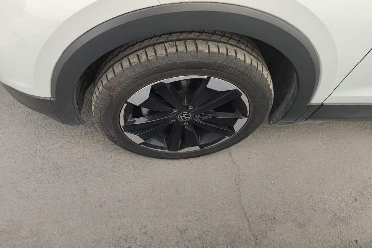 Used Volkswagen Tacqua 2023 200TSI DSG Joy-Connect Edition
