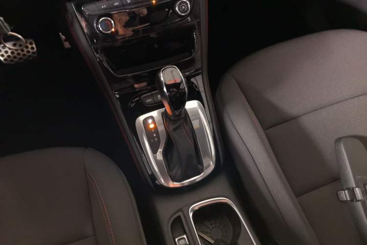 Used Buick Verano 2016 Two-Door GS 20T Dual-Clutch Haoting Sporty Model
