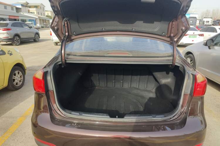 Used Kia K3 2013 1.6L Automatic GL
