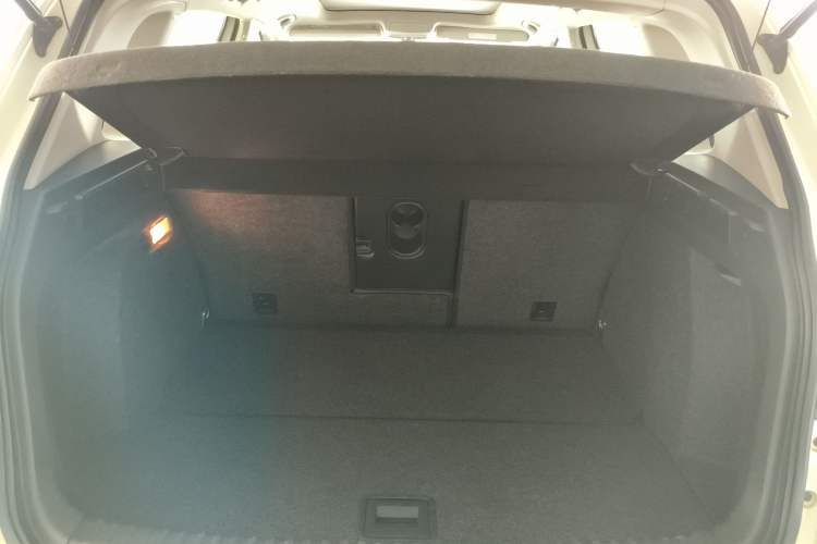 Used Volkswagen Tiguan 2015 1.8TSI Automatic Two-Wheel Drive Luxury Model