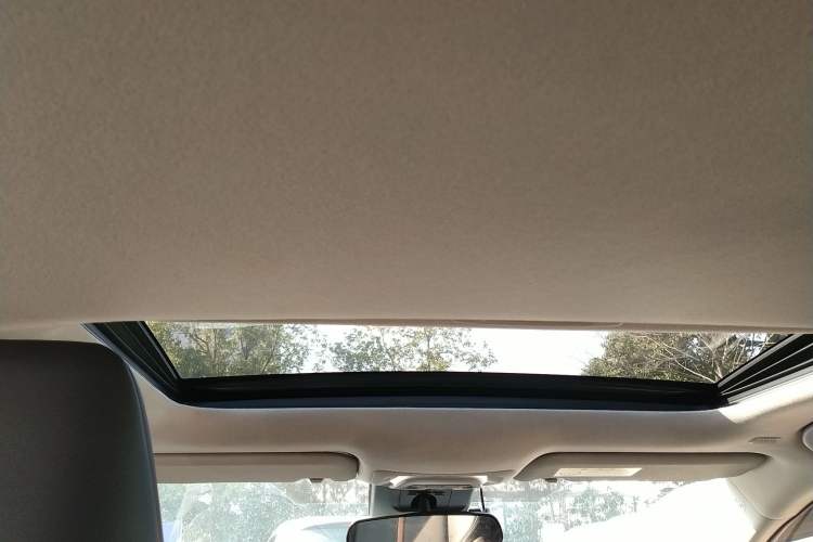 Used Toyota Levin 2023 Smart Electric Hybrid Dual-Engine 1.8L Sport Edition
