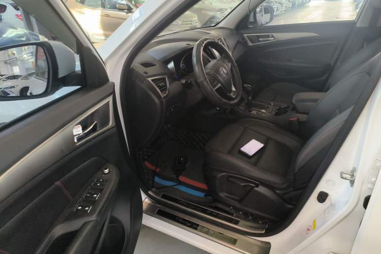 Used Changan CS75 2015 1.8T Automatic 4x4 Elite Model China V Standard
