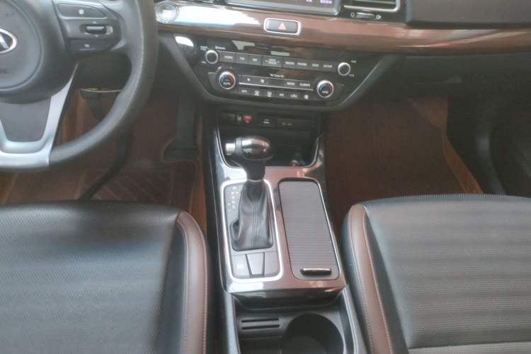 Used Kia K4 2017 1.8L Automatic GLS
