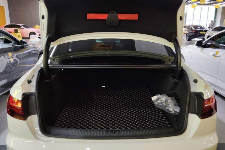 Used Audi A4L 2022 40 TFSI Fashion Dynamic Model