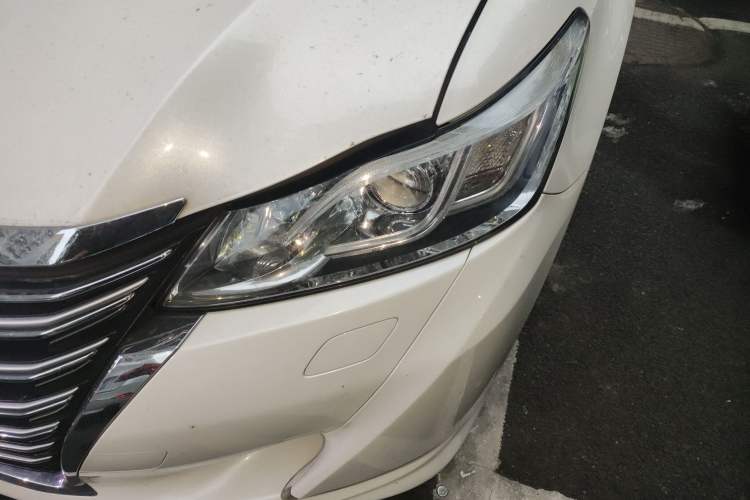 Used Toyota Crown 2015 2.0T Fashion Edition