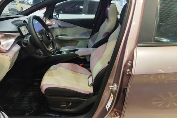 Used BYD Dolphin 2021 405 km Fashion Edition
