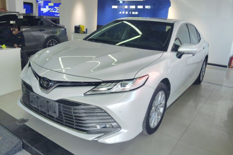 Used Toyota Camry 2019 Revised Version 2.0G Luxury Edition