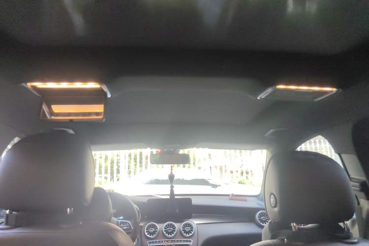 Used Mercedes-Benz GLC 2020 Facelift GLC 260 L 4MATIC Luxury Edition
