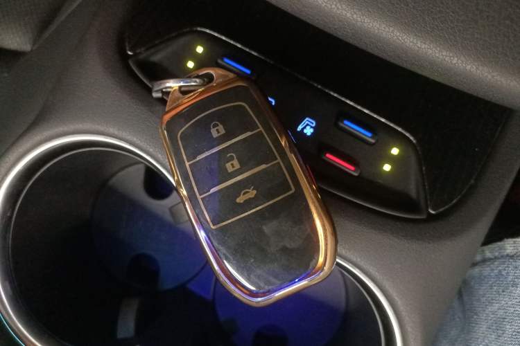 Used Toyota Venza 2022 2.0L CVT Two-Wheel Drive Prestige Edition
