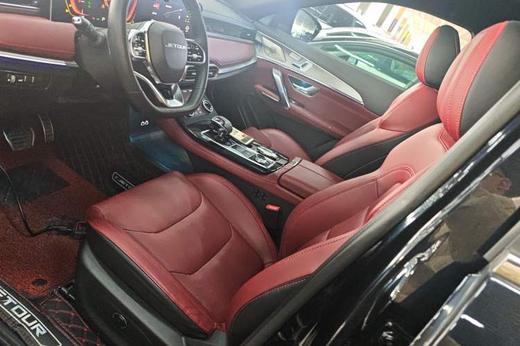 Used JETOUR X70 PLUS 2021 Revised Version 1.6T DCT Tian 7 Seats
