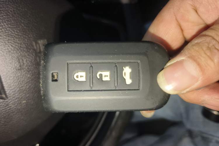 Used Mitsubishi Outlander 2018 2.4L 4x4 Elite Edition 5 Seats