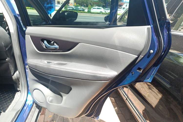 Used Nissan X-Trail 2021 2.0L CVT 2WD XL ITS Comfort Commemorative Edition
