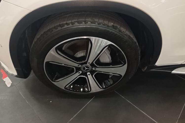 Used Mercedes-Benz GLC 2019 Refreshed GLC 300 L 4MATIC Dynamic Edition