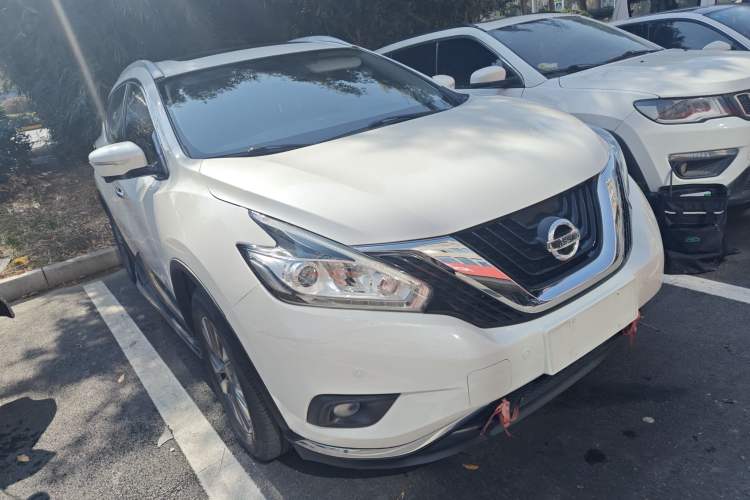 Used Nissan Murano 2019 2.5L XL Two-Wheel Drive Smart Connect Luxury Edition China VI Standard