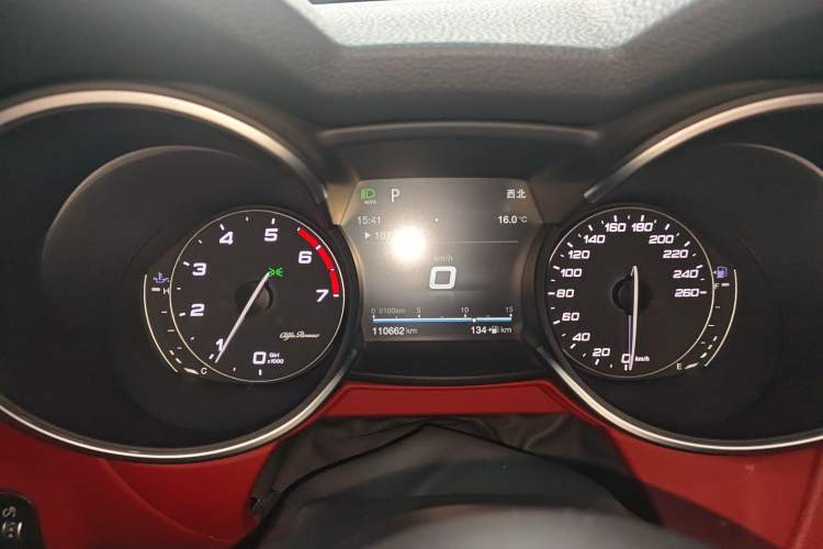 Used Alfa Romeo Stelvio 2017 2.0T 280HP Luxury Edition