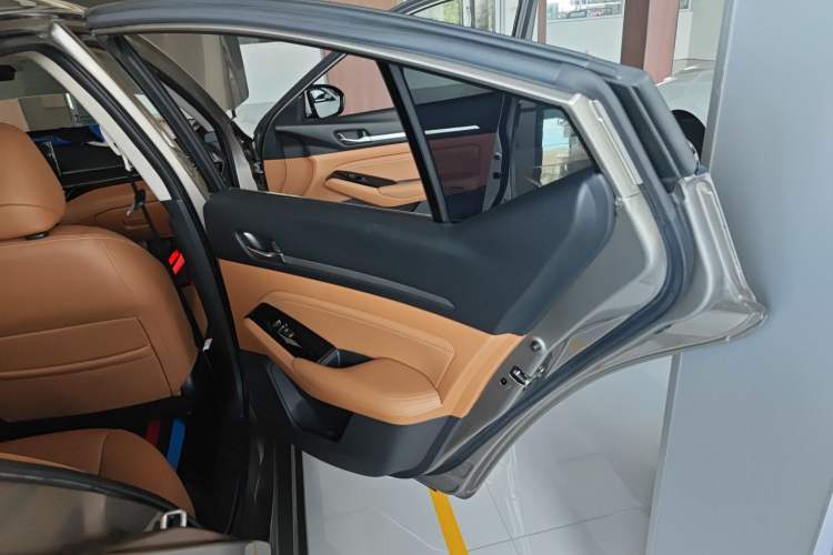 Used Nissan Teana 2022 2.0L XL-TLS Enjoyment Edition
