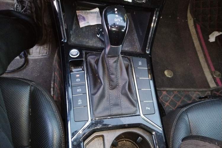 Used Volkswagen Passat 2019 330TSI Luxury Edition China V Standard
