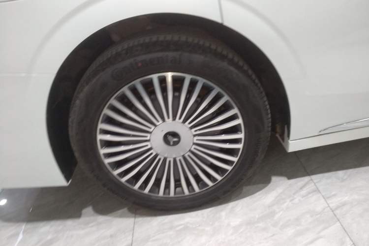 Used VOYAH Dream 2025 PHEV Four-Wheel Drive Prestige Kunpeng Edition