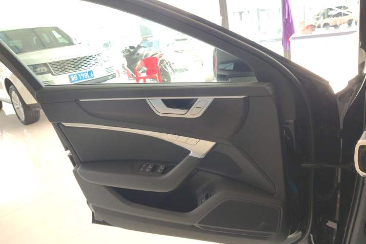 Used Audi A6L 2025 Restyled 45 TFSI quattro Prestige Dynamic Edition