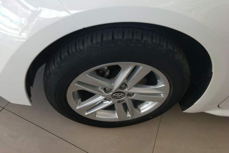 Used Toyota Levin 2021 Dual-Motor 1.8H E-CVT Leading Edition
