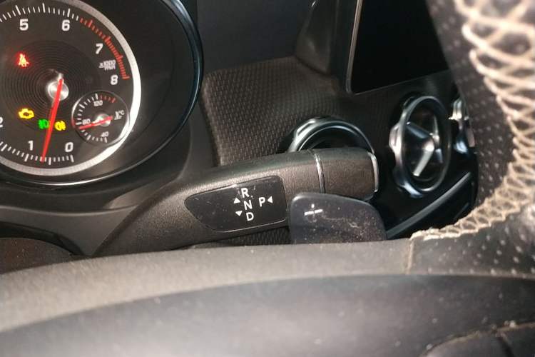 Used Mercedes-Benz GLA 2017 GLA 220 4MATIC Fashion Model
