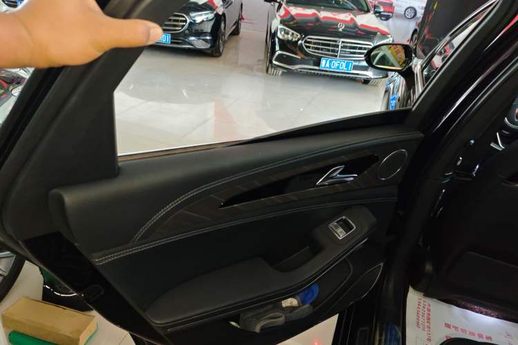Used Hongqi H9 2020 2.0T Smart Connect Flagship Edition
