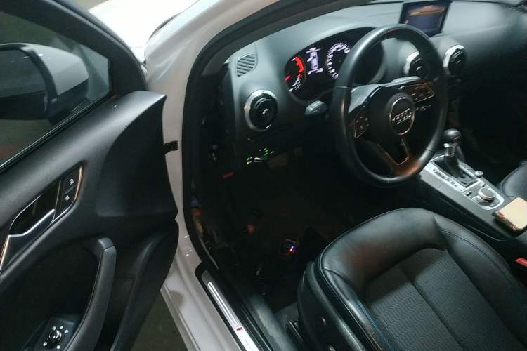 Used Audi A3 2019 Limousine 35 TFSI Fashion Edition China VI Emission Standard