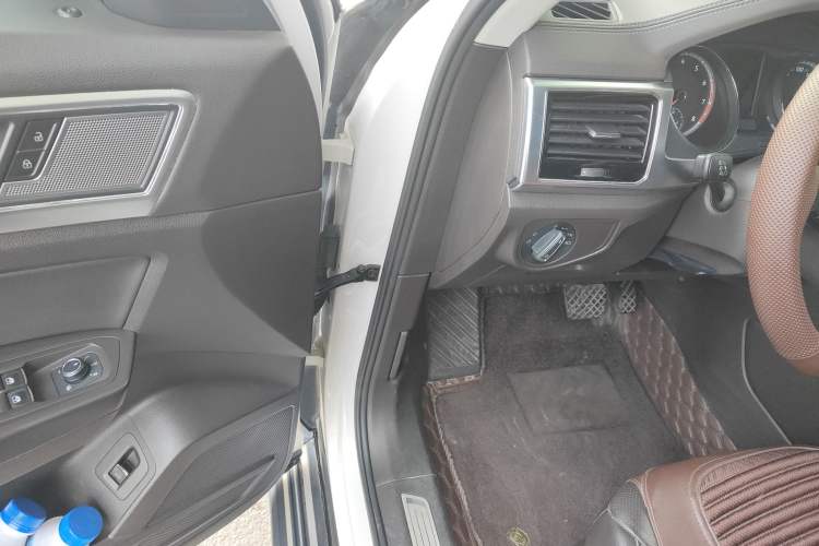 Used Volkswagen Teramont 2019 330TSI Two-Wheel-Drive Luxury Edition China VI Standard