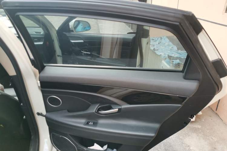 Used Geely Auto Emgrand GT 2016 2.4L Zunya Model
