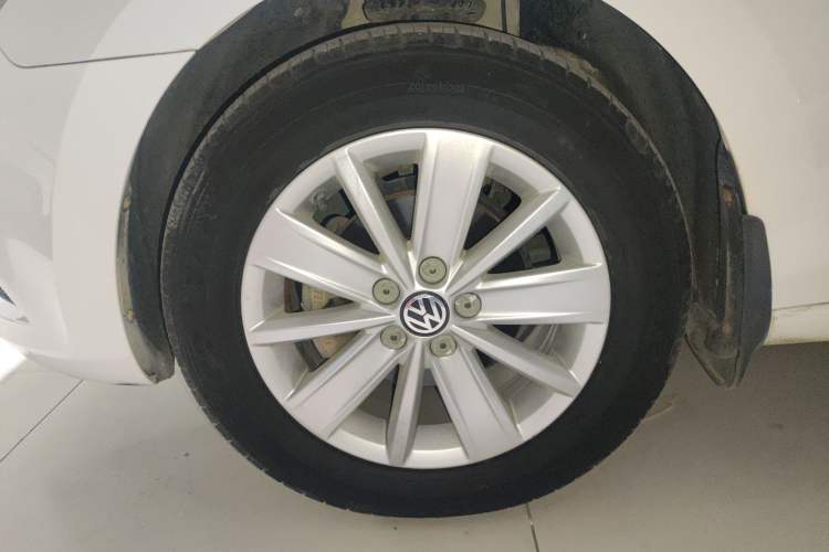 Used Volkswagen Jetta 2015 1.6L Automatic Comfort Model
