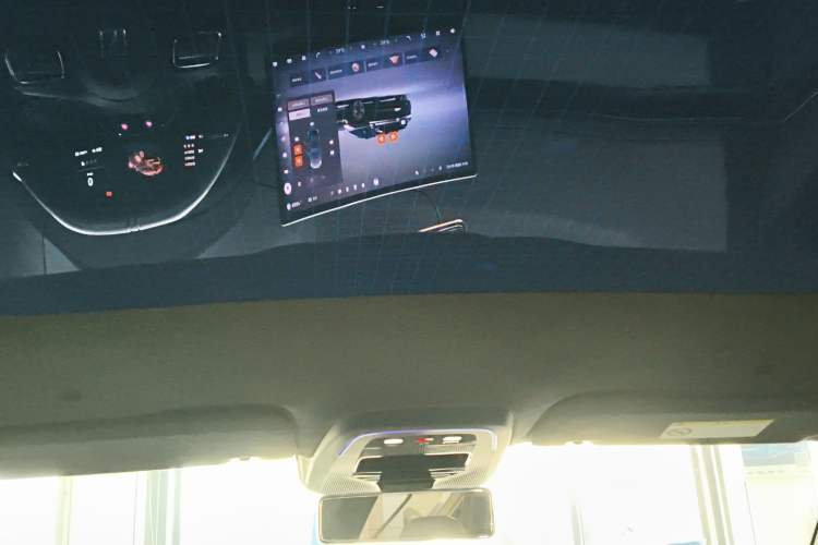 Used Zeekr 001 2025 YOU Edition 100 kWh All-Wheel Drive
