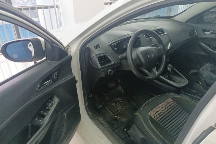 Used Ford Escort 2019 Revised 1.5L Automatic ZhiXiang Version China VI Standard
