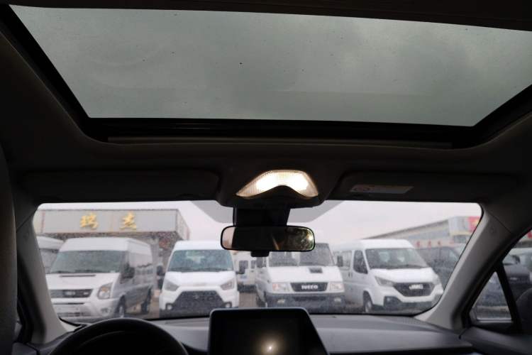 Used Toyota IZOA 2021 2.0L Enjoy Edition
