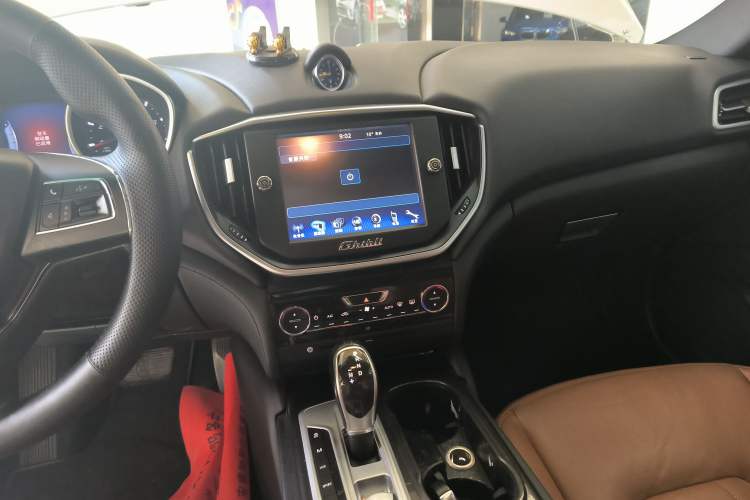 Used Maserati Ghibli 2014 3.0T Standard Edition
