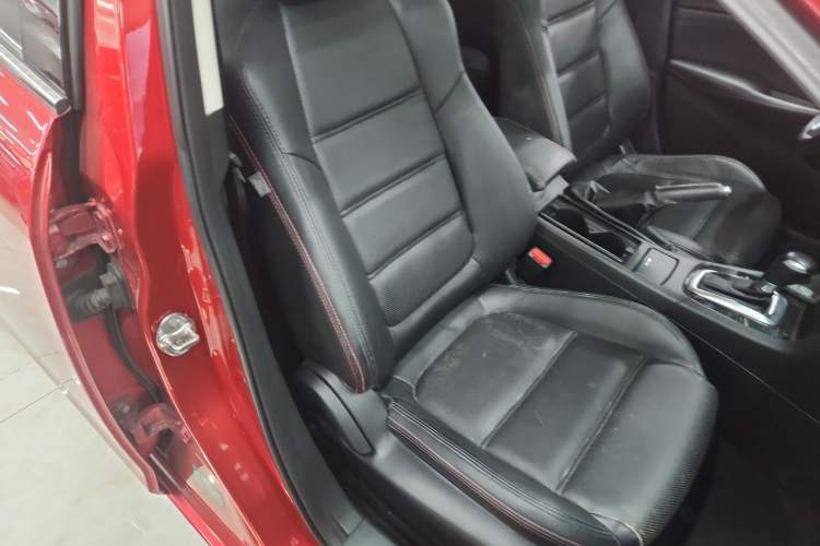 Used Mazda Atenza 2014 2.0L Blue Sky Luxury Edition
