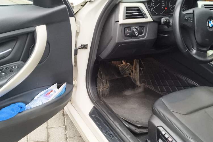 Used BMW 3 Series 2015 320Li Luxury Edition Fashion Model