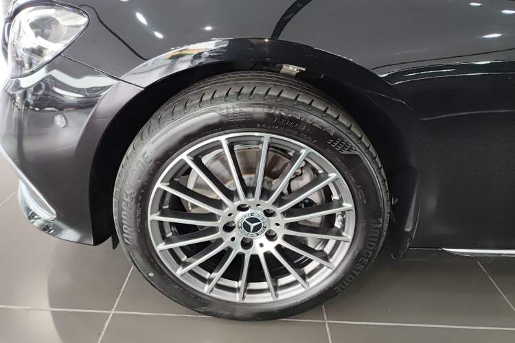 Used Mercedes-Benz E-Class 2023 E 260 L