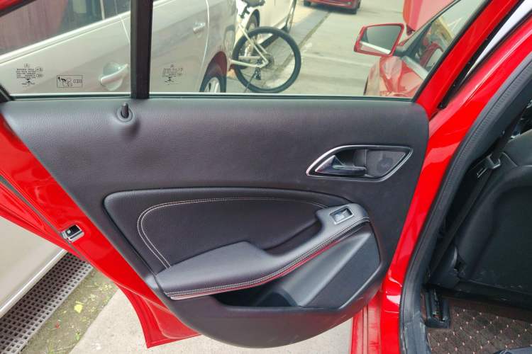 Used Mercedes-Benz A-Class 2018 A 200 Fashion Model
