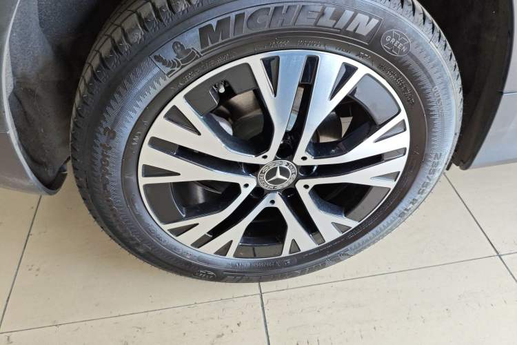 Used Mercedes-Benz GLB 2024 Refresh GLB 220 Dynamic Edition