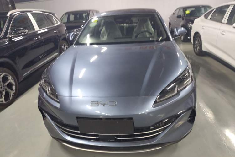 Used BYD Seal 06 New Energy 2024 DM-i 120KM Luxury Model

