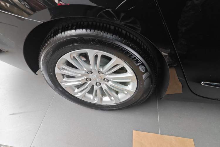 Used Buick LaCrosse 2018 30H Elite Edition
