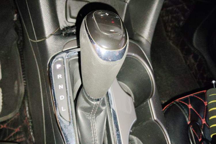 Used Chevrolet Cruze 2018 320 Automatic Pioneer Sunroof Edition
